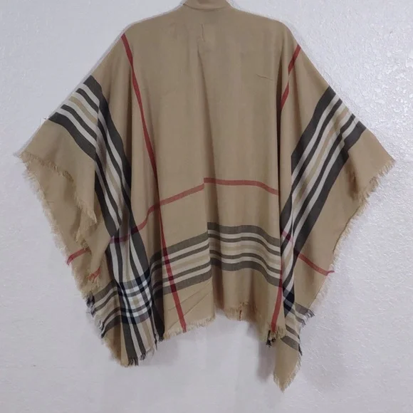 Fraas Lightweight Border Plaid Poncho,Color Camel. - Picture 12 of 13